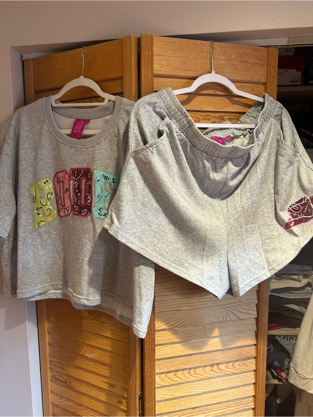 QUEEN OF SPARKLES rodeo SET both NWT